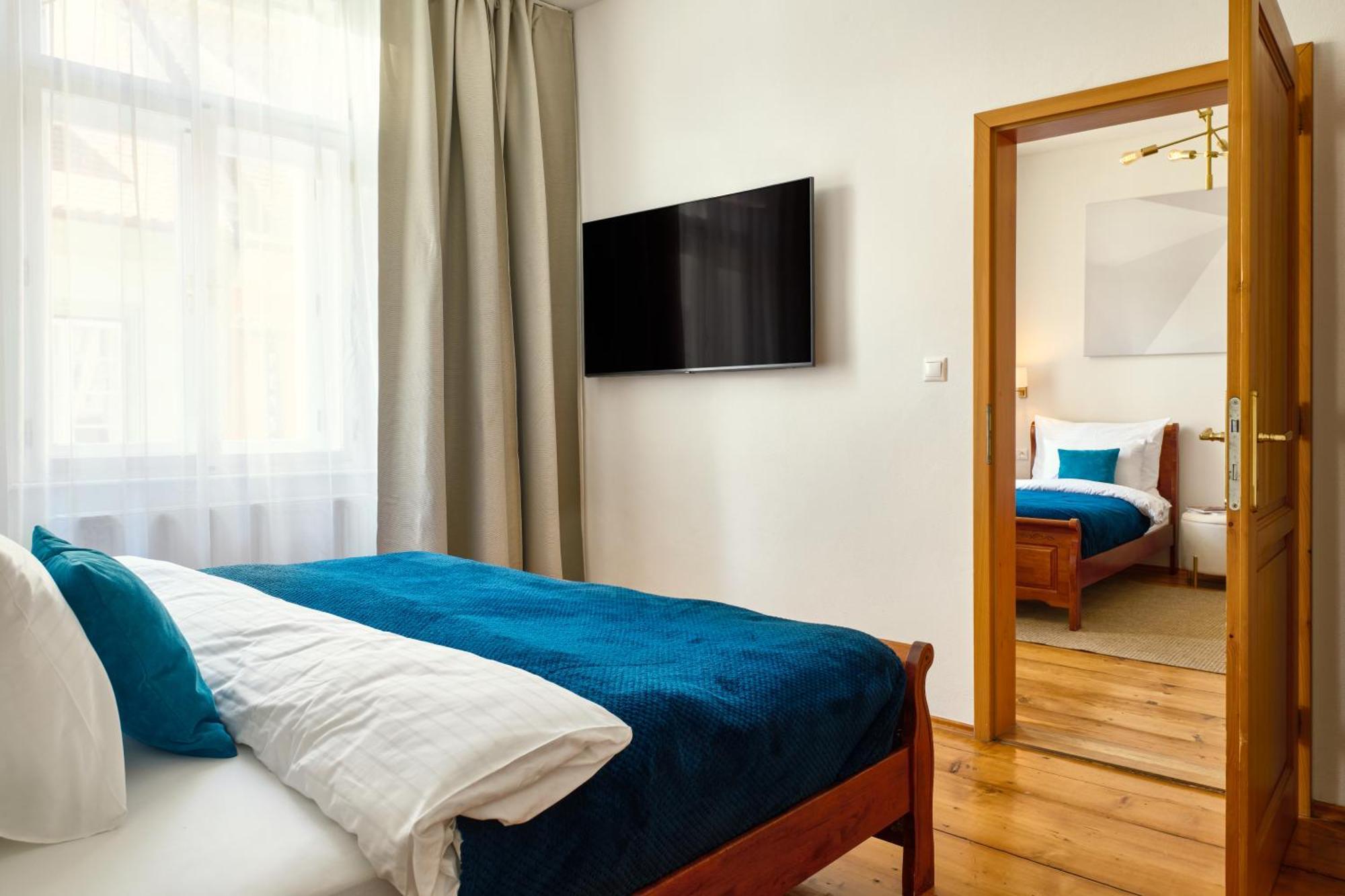 Latran House 71 By Kh Hotel เชสกี้ครุมลอฟ ภายนอก รูปภาพ