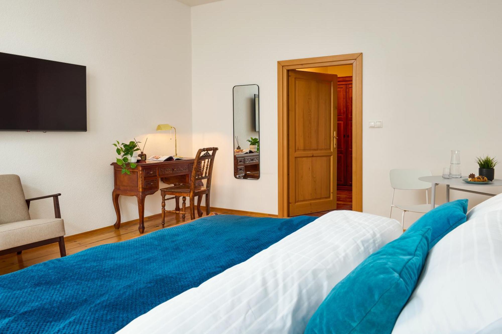 Latran House 71 By Kh Hotel เชสกี้ครุมลอฟ ภายนอก รูปภาพ